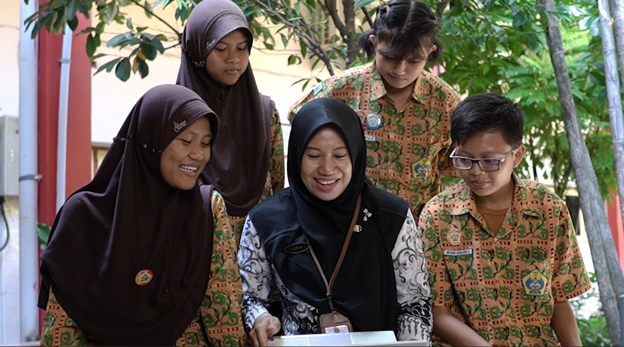 pijar sekolah